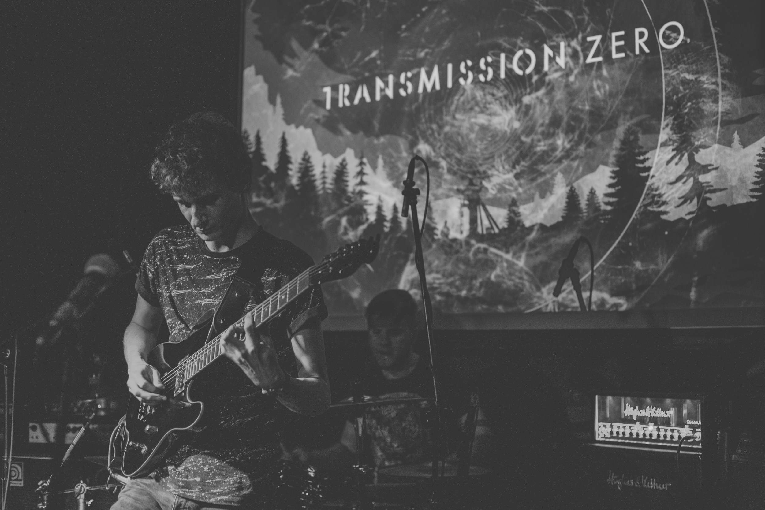 Transmission Zero "metafizyczne oraz astronomiczne przeżycia". Rock